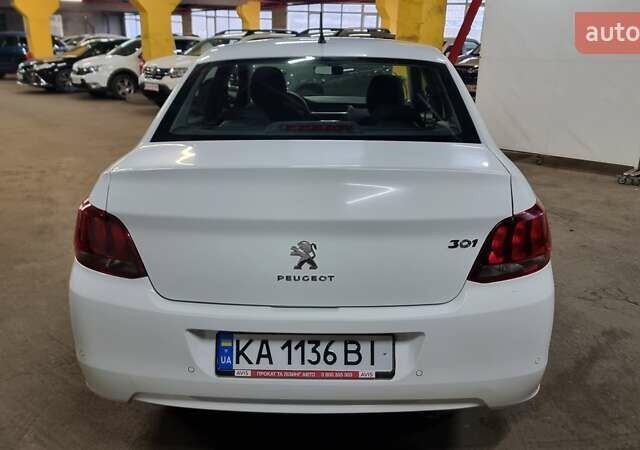 Белый Пежо 301, объемом двигателя 1.56 л и пробегом 67 тыс. км за 9600 $, фото 12 на Automoto.ua