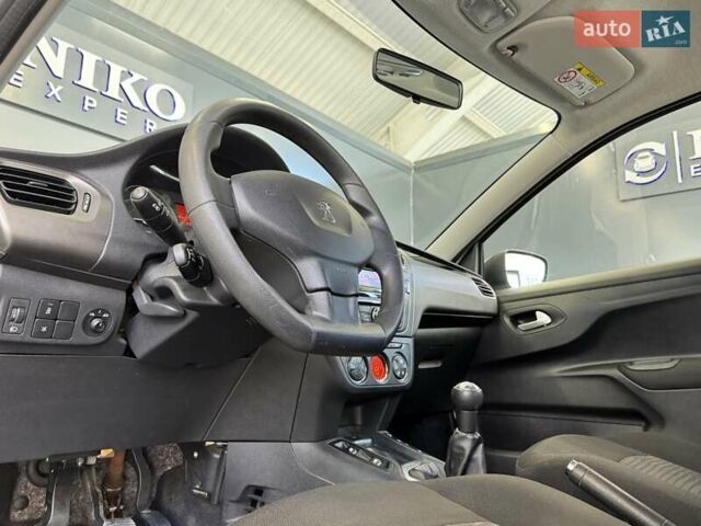 Белый Пежо 301, объемом двигателя 1.6 л и пробегом 234 тыс. км за 7600 $, фото 31 на Automoto.ua