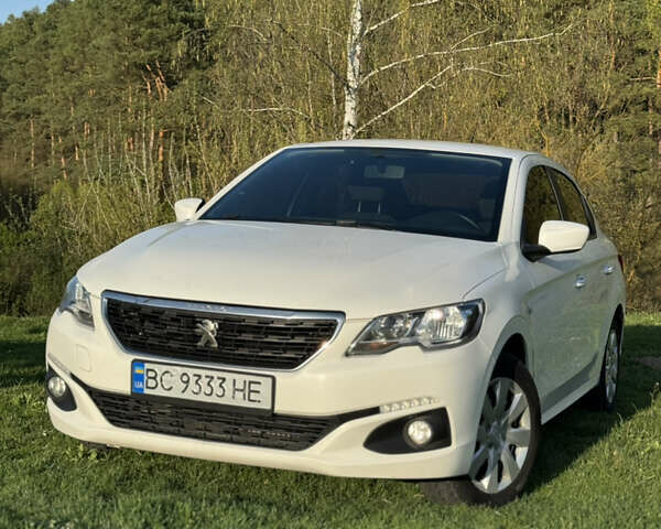 Белый Пежо 301, объемом двигателя 1.59 л и пробегом 150 тыс. км за 9200 $, фото 3 на Automoto.ua