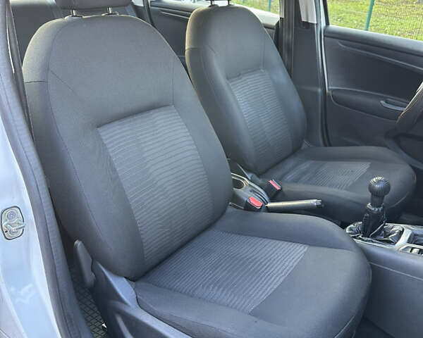 Белый Пежо 301, объемом двигателя 1.59 л и пробегом 122 тыс. км за 6990 $, фото 18 на Automoto.ua