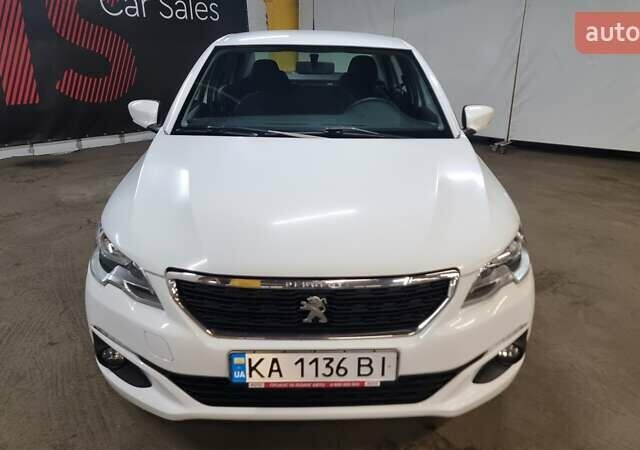 Белый Пежо 301, объемом двигателя 1.56 л и пробегом 67 тыс. км за 9600 $, фото 1 на Automoto.ua