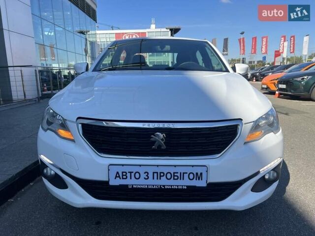 Белый Пежо 301, объемом двигателя 1.56 л и пробегом 169 тыс. км за 8665 $, фото 1 на Automoto.ua