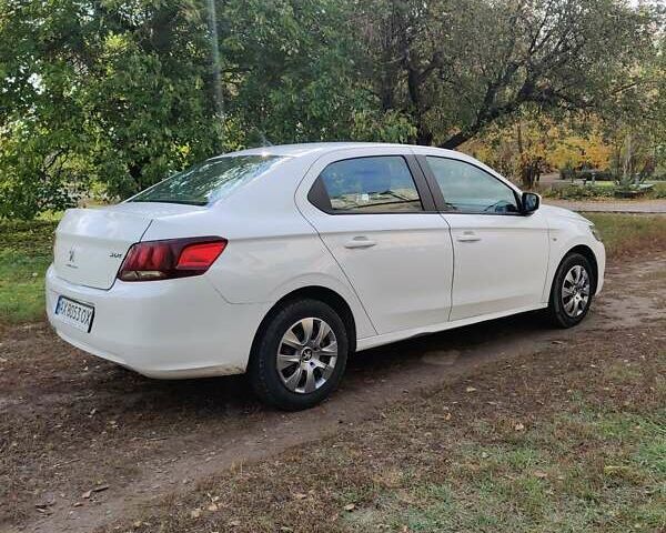 Білий Пежо 301, об'ємом двигуна 1.2 л та пробігом 212 тис. км за 5700 $, фото 7 на Automoto.ua