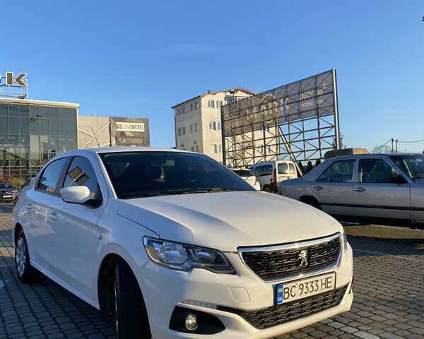 Белый Пежо 301, объемом двигателя 1.6 л и пробегом 150 тыс. км за 9300 $, фото 1 на Automoto.ua