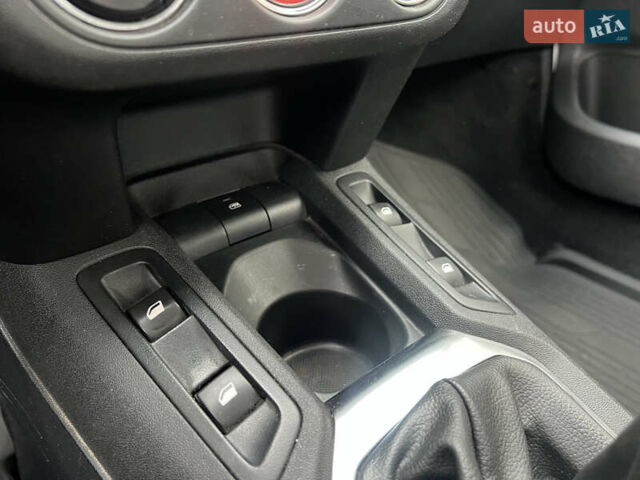 Пежо 301 2020 в Киеве на Automoto.ua Белый Пежо 301, объемом двигателя 1.56 л и пробегом 159 тыс. км за 9134 $, фото 24 на Automoto.ua