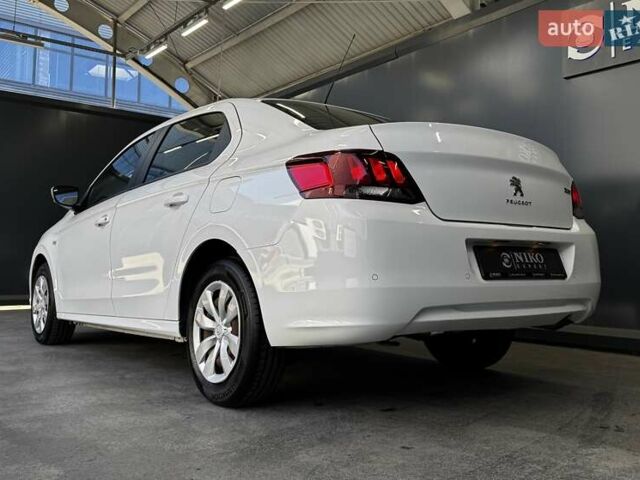 Пежо 301 2020 в Киеве на Automoto.ua Белый Пежо 301, объемом двигателя 1.6 л и пробегом 189 тыс. км за 7900 $, фото 10 на Automoto.ua
