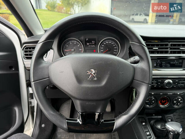Пежо 301 2021 у Києві на Automoto.ua Білий Пежо 301, об'ємом двигуна 1.59 л та пробігом 71 тис. км за 11500 $, фото 24 на Automoto.ua