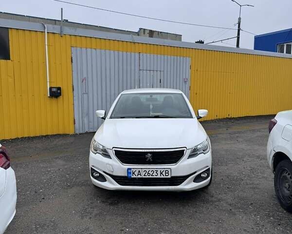 Пежо 301 2021 у Києві на Automoto.ua Білий Пежо 301, об'ємом двигуна 1.59 л та пробігом 309 тис. км за 7500 $, фото 4 на Automoto.ua