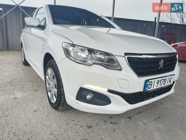 Белый Пежо 301, объемом двигателя 1.2 л и пробегом 74 тыс. км за 7800 $, фото 3 на Automoto.ua