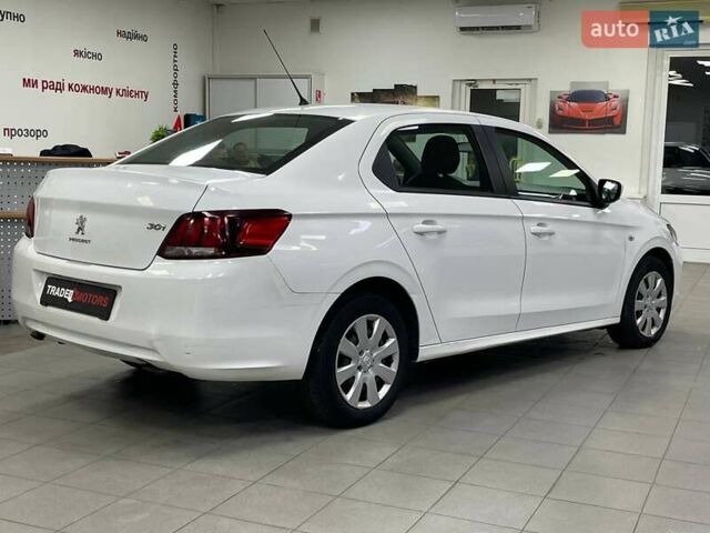 Белый Пежо 301, объемом двигателя 1.59 л и пробегом 310 тыс. км за 6490 $, фото 7 на Automoto.ua