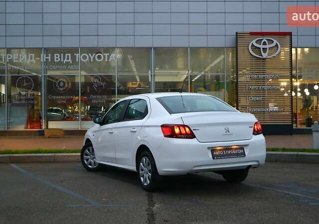 Белый Пежо 301, объемом двигателя 1.2 л и пробегом 64 тыс. км за 8903 $, фото 1 на Automoto.ua