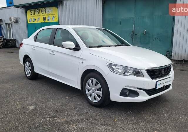 Білий Пежо 301, об'ємом двигуна 1.2 л та пробігом 69 тис. км за 7900 $, фото 7 на Automoto.ua