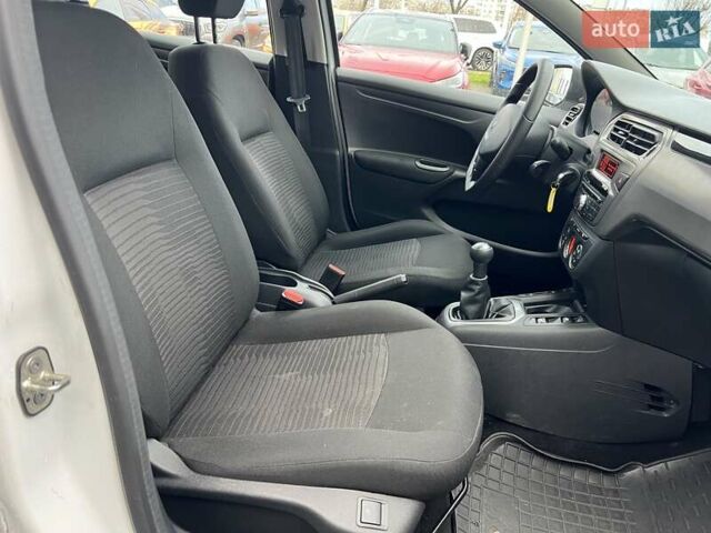 Белый Пежо 301, объемом двигателя 1.56 л и пробегом 67 тыс. км за 9912 $, фото 18 на Automoto.ua