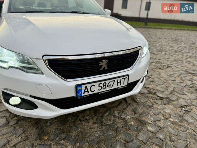 Білий Пежо 301, об'ємом двигуна 1.59 л та пробігом 69 тис. км за 8700 $, фото 19 на Automoto.ua