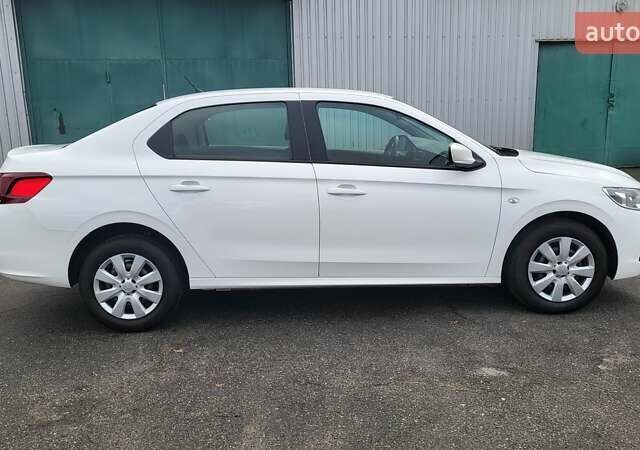 Білий Пежо 301, об'ємом двигуна 1.2 л та пробігом 69 тис. км за 7900 $, фото 8 на Automoto.ua