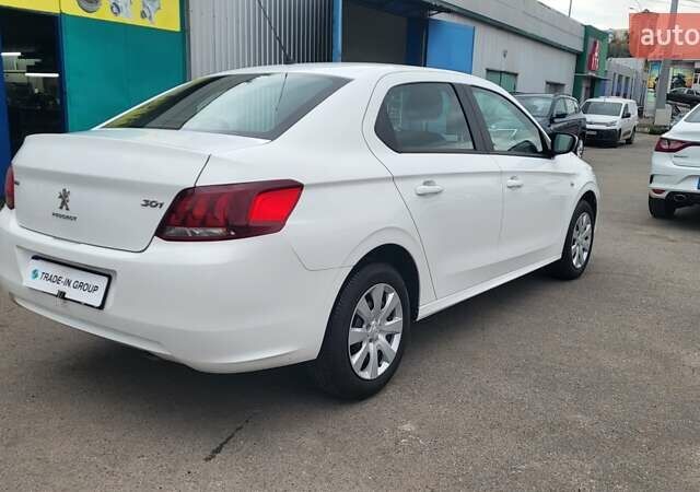 Пежо 301 2021 у Києві на Automoto.ua Білий Пежо 301, об'ємом двигуна 1.2 л та пробігом 56 тис. км за 8300 $, фото 8 на Automoto.ua