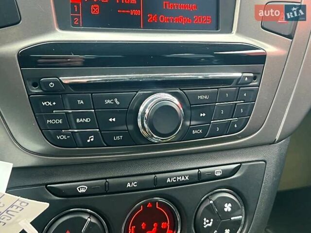 Пежо 301 2021 у Києві на Automoto.ua Білий Пежо 301, об'ємом двигуна 1.2 л та пробігом 97 тис. км за 7200 $, фото 30 на Automoto.ua