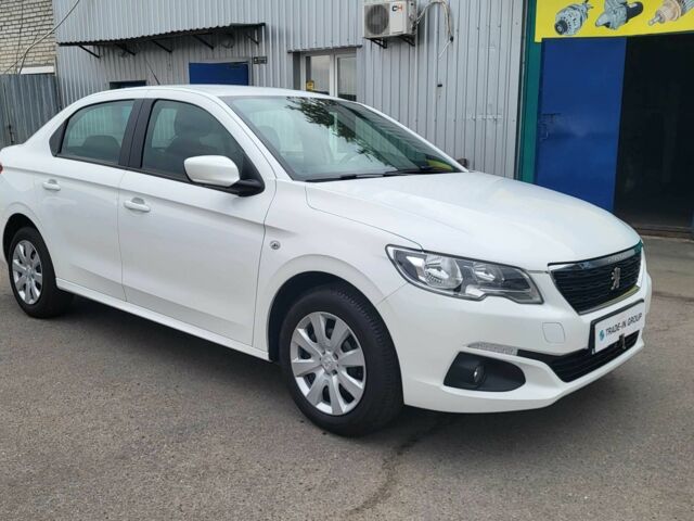 Пежо 301 2021 у Києві на Automoto.ua Білий Пежо 301, об'ємом двигуна 1.2 л та пробігом 56 тис. км за 8300 $, фото 9 на Automoto.ua