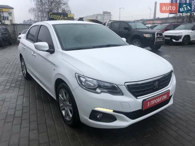 Белый Пежо 301, объемом двигателя 1.59 л и пробегом 74 тыс. км за 12300 $, фото 1 на Automoto.ua