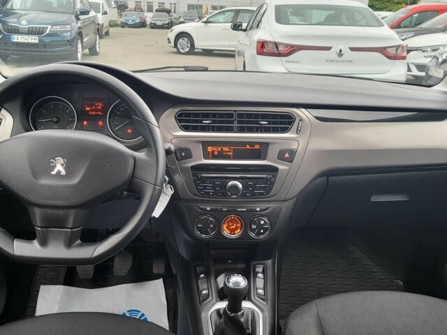 Пежо 301 2021 у Києві на Automoto.ua Білий Пежо 301, об'ємом двигуна 1.2 л та пробігом 56 тис. км за 8300 $, фото 19 на Automoto.ua