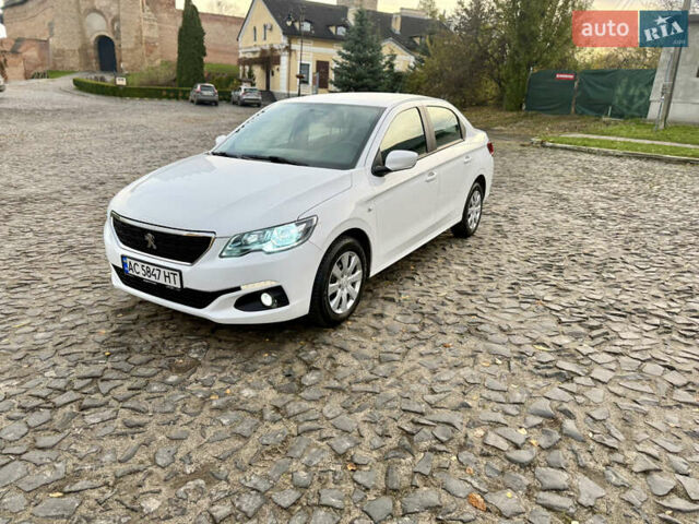 Білий Пежо 301, об'ємом двигуна 1.59 л та пробігом 69 тис. км за 8700 $, фото 1 на Automoto.ua