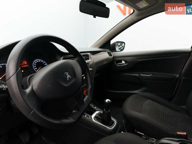 Белый Пежо 301, объемом двигателя 1.59 л и пробегом 76 тыс. км за 9683 $, фото 8 на Automoto.ua