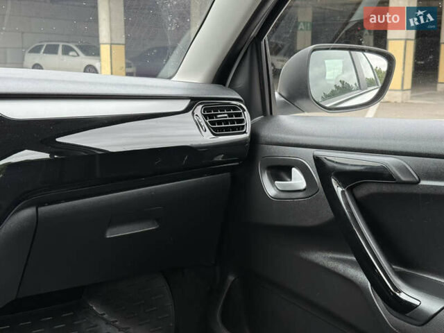 Пежо 301 2021 у Києві на Automoto.ua Білий Пежо 301, об'ємом двигуна 1.59 л та пробігом 71 тис. км за 11500 $, фото 25 на Automoto.ua