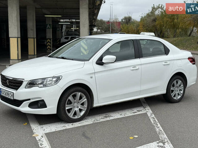 Пежо 301 2021 у Києві на Automoto.ua Білий Пежо 301, об'ємом двигуна 1.59 л та пробігом 71 тис. км за 11500 $, фото 4 на Automoto.ua