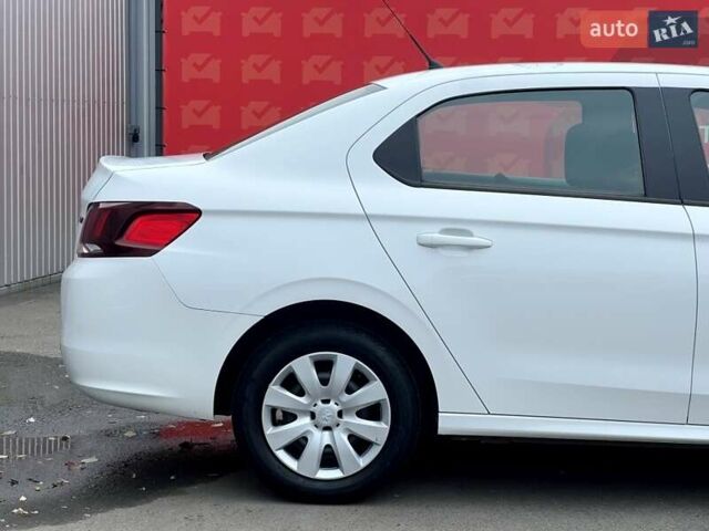 Пежо 301 2021 у Києві на Automoto.ua Білий Пежо 301, об'ємом двигуна 1.2 л та пробігом 97 тис. км за 7200 $, фото 14 на Automoto.ua