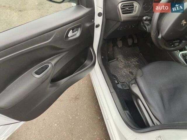 Белый Пежо 301, объемом двигателя 1.2 л и пробегом 74 тыс. км за 7800 $, фото 30 на Automoto.ua