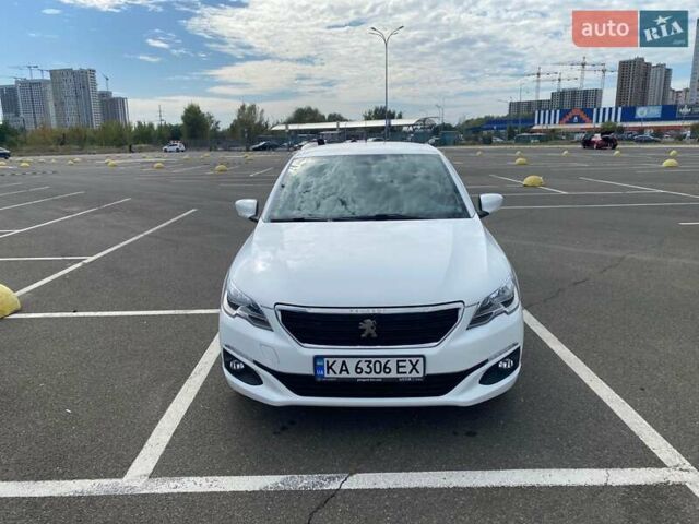 Білий Пежо 301, об'ємом двигуна 1.59 л та пробігом 41 тис. км за 10700 $, фото 8 на Automoto.ua