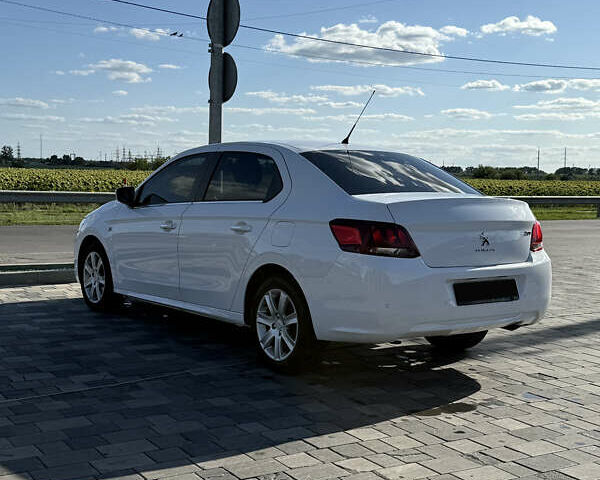 Белый Пежо 301, объемом двигателя 1.59 л и пробегом 72 тыс. км за 11500 $, фото 3 на Automoto.ua