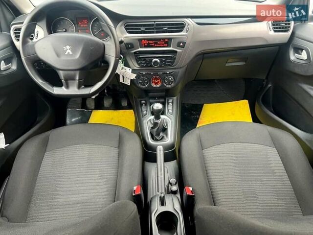 Пежо 301 2021 у Києві на Automoto.ua Білий Пежо 301, об'ємом двигуна 1.2 л та пробігом 97 тис. км за 7200 $, фото 40 на Automoto.ua