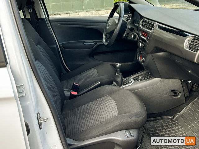 Білий Пежо 301, об'ємом двигуна 12 л та пробігом 78 тис. км за 8281 $, фото 9 на Automoto.ua