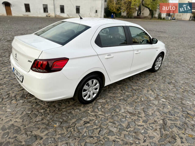 Білий Пежо 301, об'ємом двигуна 1.59 л та пробігом 69 тис. км за 8700 $, фото 12 на Automoto.ua