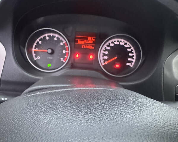 Белый Пежо 301, объемом двигателя 1.59 л и пробегом 171 тыс. км за 7200 $, фото 9 на Automoto.ua