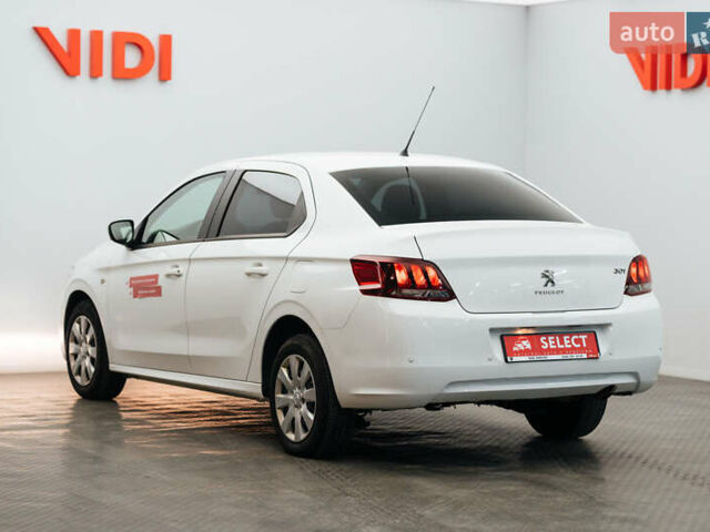 Белый Пежо 301, объемом двигателя 1.59 л и пробегом 76 тыс. км за 9683 $, фото 2 на Automoto.ua