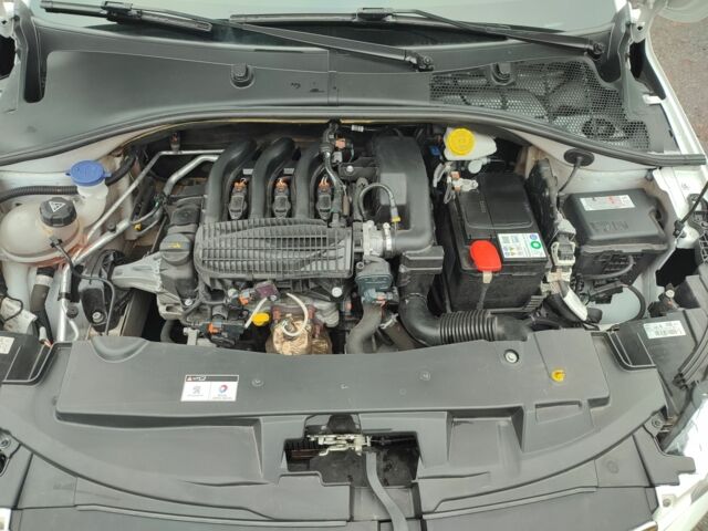 Білий Пежо 301, об'ємом двигуна 1.2 л та пробігом 120 тис. км за 7900 $, фото 3 на Automoto.ua