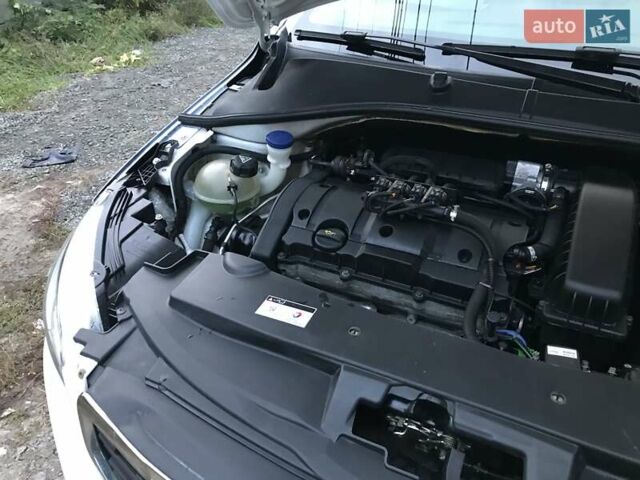 Білий Пежо 301, об'ємом двигуна 1.59 л та пробігом 46 тис. км за 7770 $, фото 7 на Automoto.ua