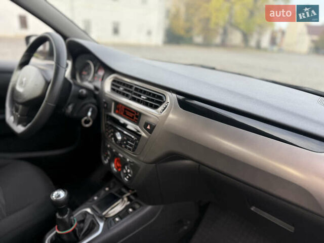 Білий Пежо 301, об'ємом двигуна 1.59 л та пробігом 69 тис. км за 8700 $, фото 32 на Automoto.ua