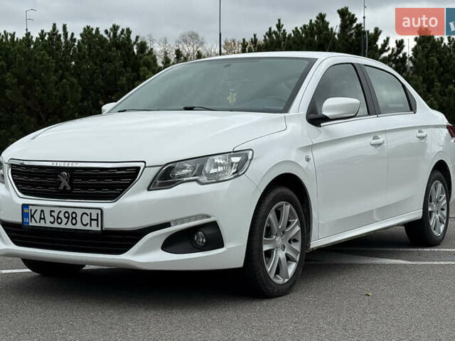 Пежо 301 2021 у Києві на Automoto.ua Білий Пежо 301, об'ємом двигуна 1.59 л та пробігом 71 тис. км за 11500 $, фото 11 на Automoto.ua