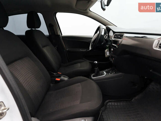 Белый Пежо 301, объемом двигателя 1.59 л и пробегом 76 тыс. км за 9683 $, фото 10 на Automoto.ua