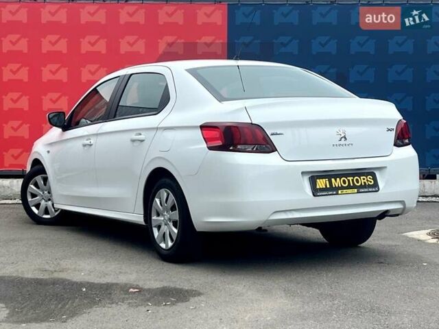 Пежо 301 2021 у Києві на Automoto.ua Білий Пежо 301, об'ємом двигуна 1.2 л та пробігом 97 тис. км за 7200 $, фото 2 на Automoto.ua