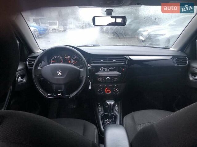 Белый Пежо 301, объемом двигателя 1.59 л и пробегом 74 тыс. км за 12300 $, фото 6 на Automoto.ua