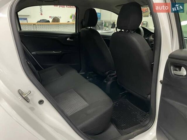 Белый Пежо 301, объемом двигателя 1.59 л и пробегом 310 тыс. км за 6490 $, фото 29 на Automoto.ua