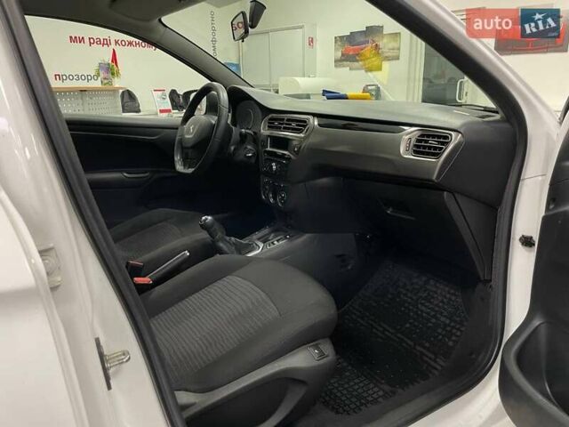 Белый Пежо 301, объемом двигателя 1.59 л и пробегом 310 тыс. км за 6490 $, фото 27 на Automoto.ua