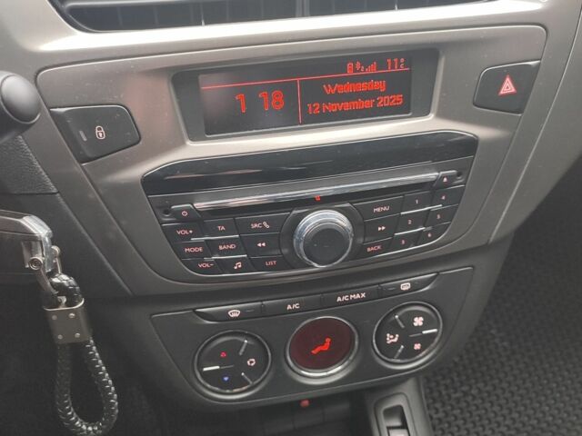 Білий Пежо 301, об'ємом двигуна 1.2 л та пробігом 120 тис. км за 7900 $, фото 6 на Automoto.ua