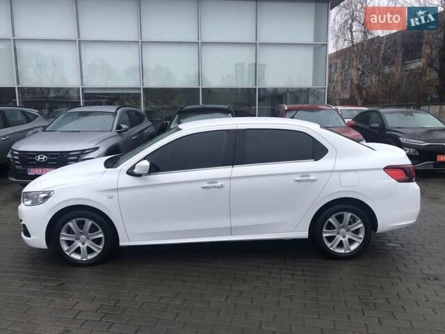 Белый Пежо 301, объемом двигателя 1.59 л и пробегом 74 тыс. км за 12300 $, фото 5 на Automoto.ua