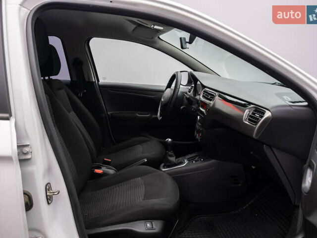 Пежо 301 2021 у Києві на Automoto.ua Білий Пежо 301, об'ємом двигуна 1.56 л та пробігом 57 тис. км за 11333 $, фото 2 на Automoto.ua