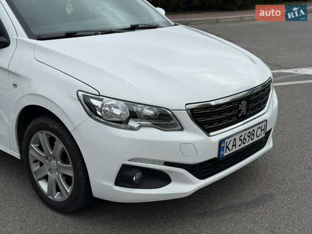 Пежо 301 2021 у Києві на Automoto.ua Білий Пежо 301, об'ємом двигуна 1.59 л та пробігом 71 тис. км за 11500 $, фото 2 на Automoto.ua